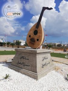 Artistou fabricant de Monument et sculpture en résine sur mesure.