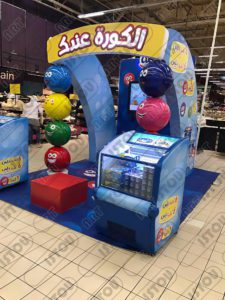 Modèle décoratif et informatif, Delice Stand, en résine et fibre de verre