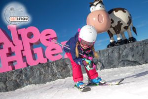 Artistou spécialiste fabrication lettrage géant en 3D acier, bois, polystyrène, béton. Fabrication Française sur mesure.