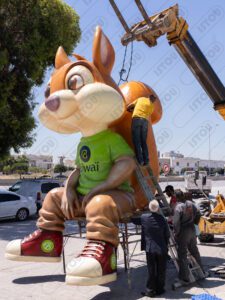 Sculpture d’un écureuil, alliant réalisme et élégance pour décorer vos espaces.